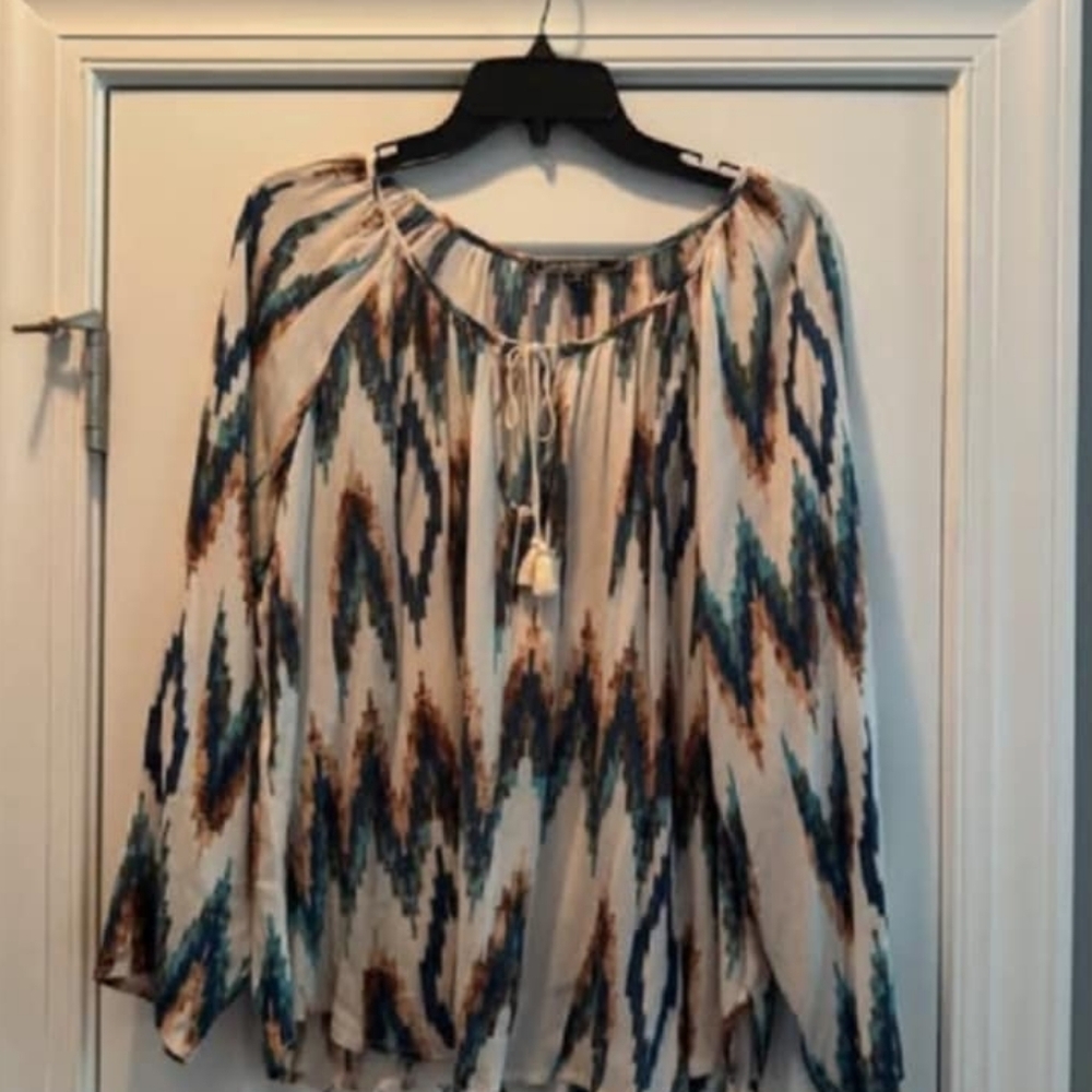 Size L MULTI COLOR Longsleeve TOP